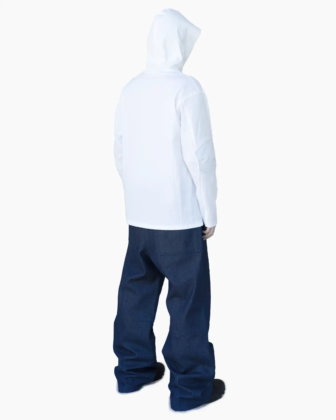 WHITE ARMOR HOODIE