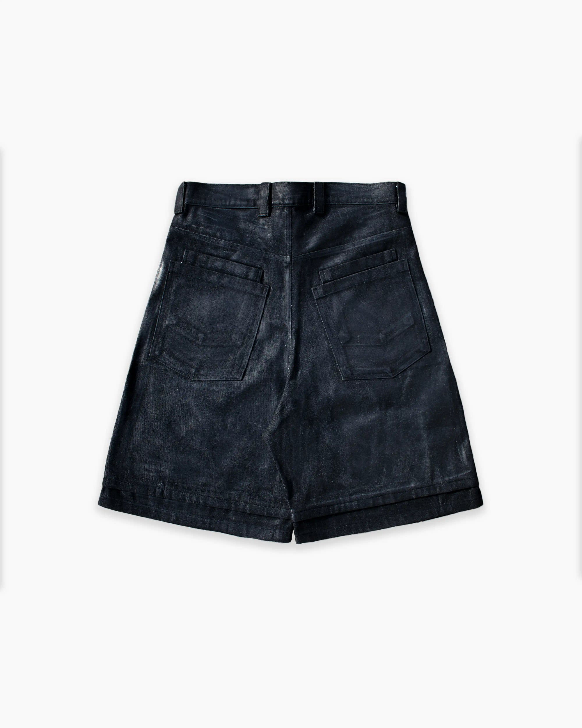WAXED DENIM SHORTS