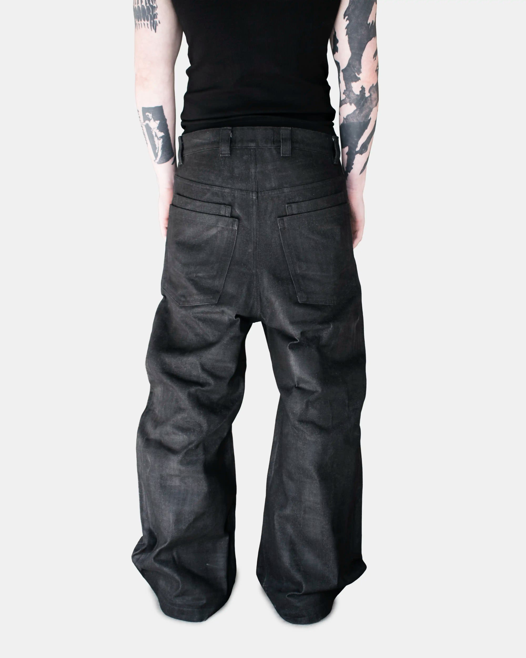 WAXED WIDE JEANS