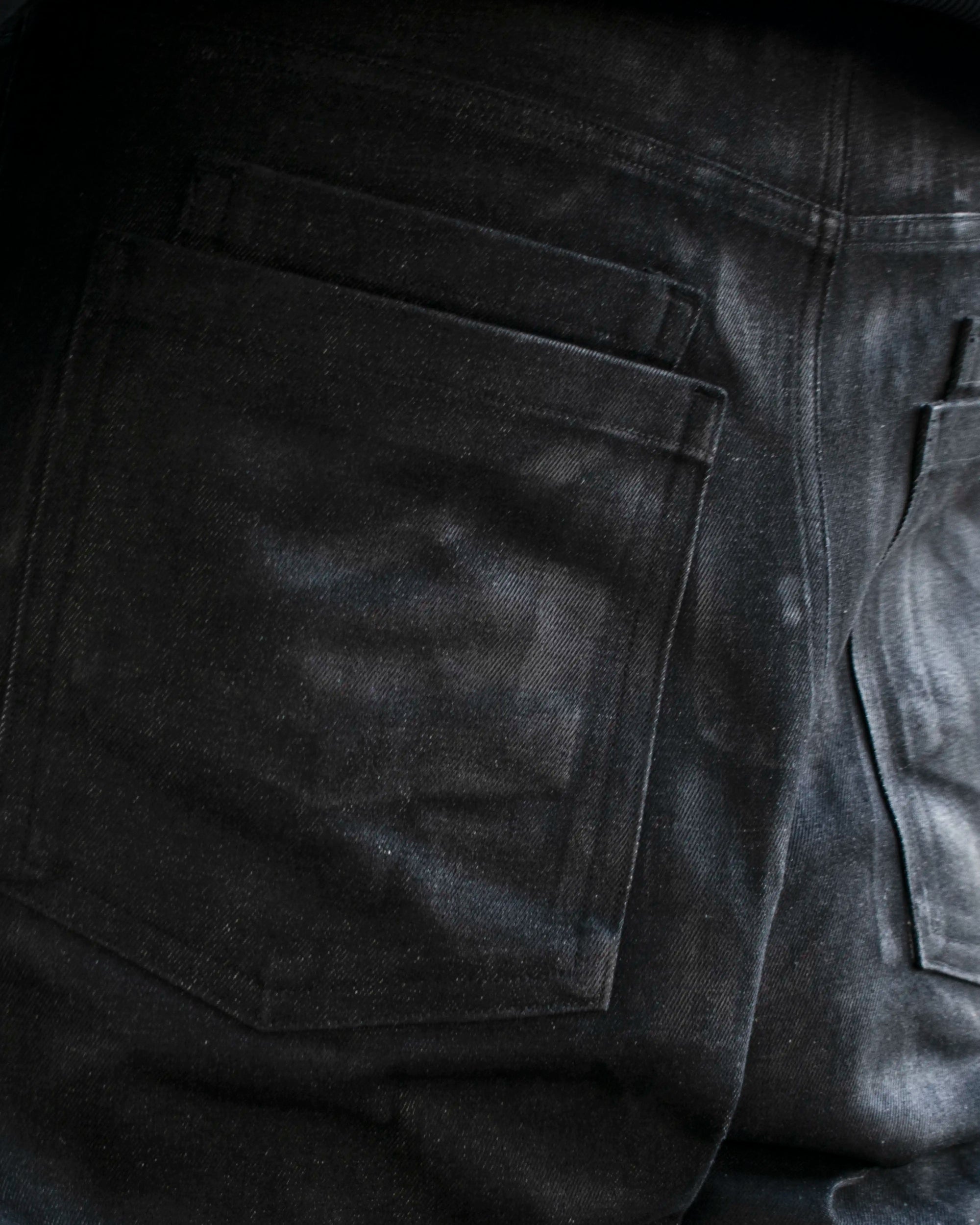 WAXED WIDE JEANS